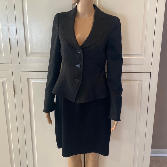 ST.JOHN BASICS Formal Wool Rich Skirt - Picture 3 of 6